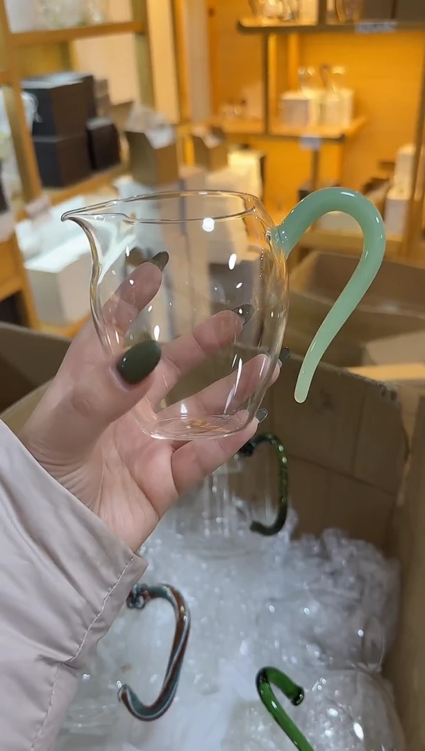 绿玉中怡然公道杯