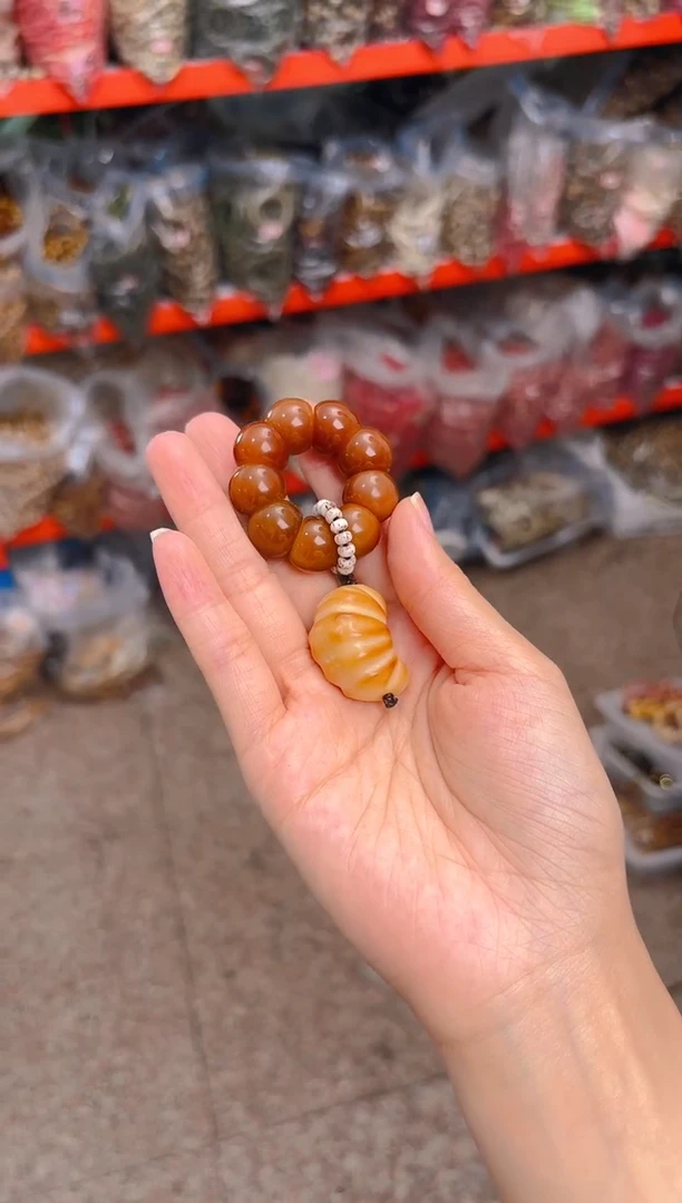 吊坠菩提根/象牙果栗子手捻带牛角