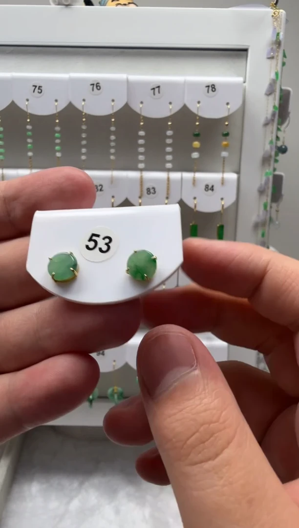 18K金镶嵌翡翠耳饰缅甸天然翡翠a货