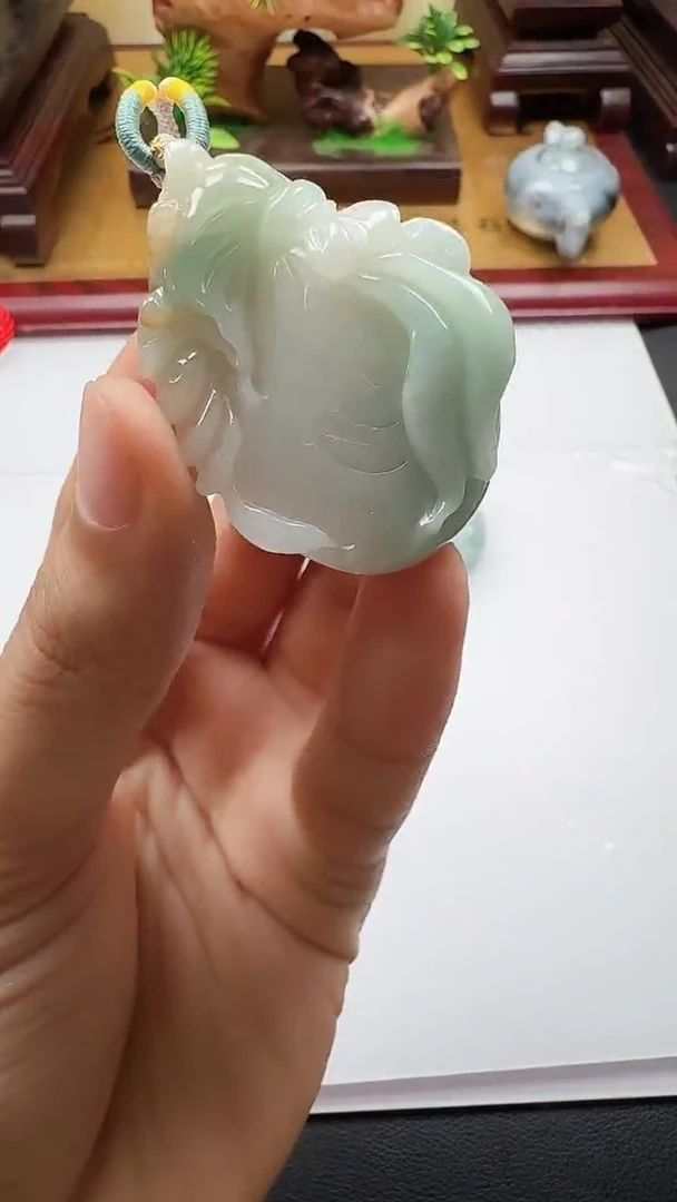 吊坠(不含链)未镶嵌翡翠1