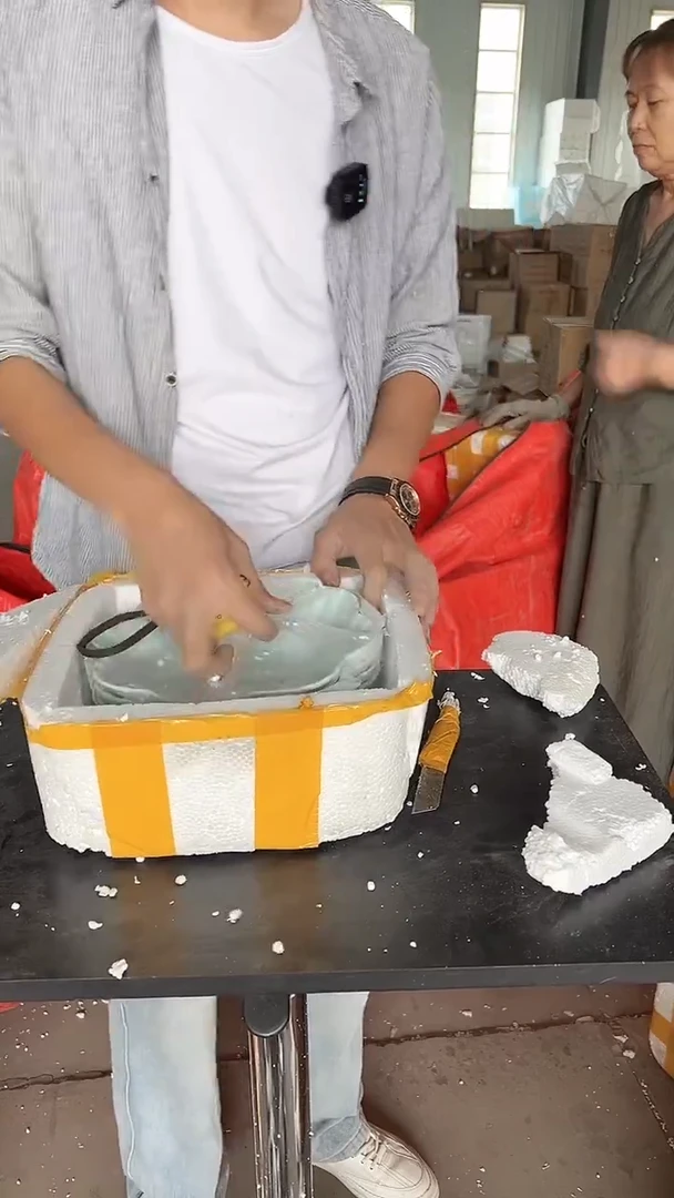 瓷精品餐具退件处理 青玉花瓣4支