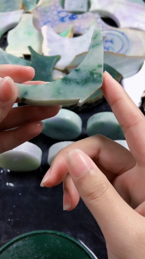 颈饰未镶嵌翡翠新店开业大优惠123