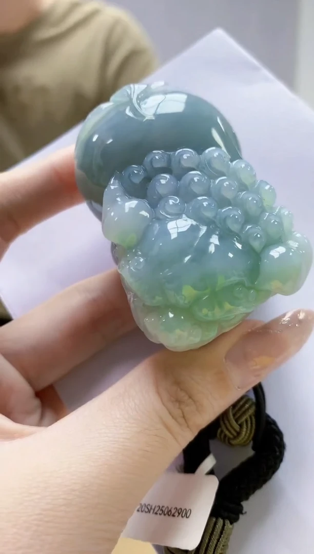 未镶嵌定制翡翠5167jw-毛货挂件80