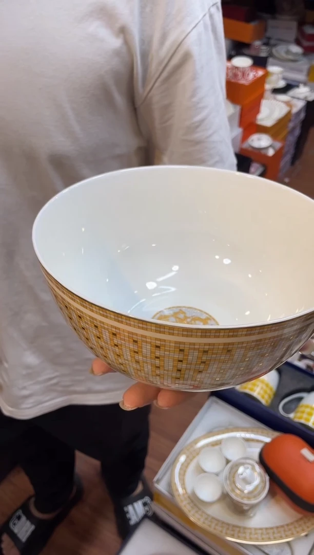 杯鸿辉家品牌瓷器，京东包邮！