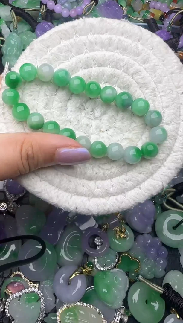 颈饰未镶嵌翡翠缅甸翡翠吊坠