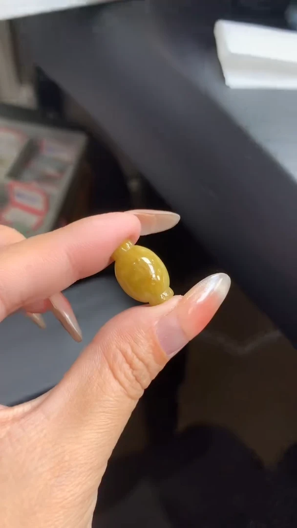 【闪购商品】定制翡翠未镶嵌翡翠