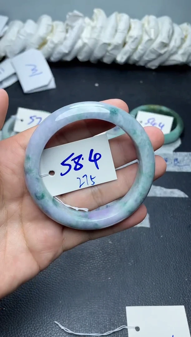 未镶嵌手镯翡翠275