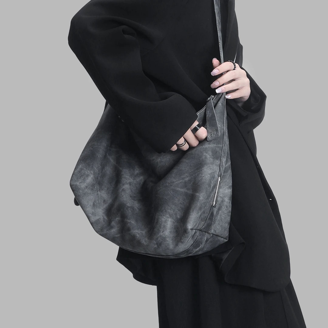 木川卡原创自在hobo包简约小众设计大容量单肩斜挎包男款百搭时尚