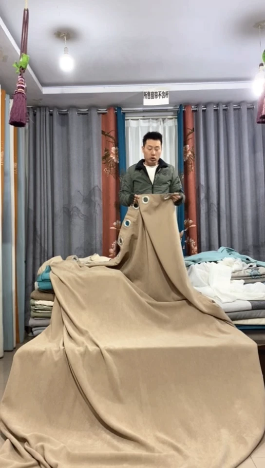 布成品窗帘     22+31