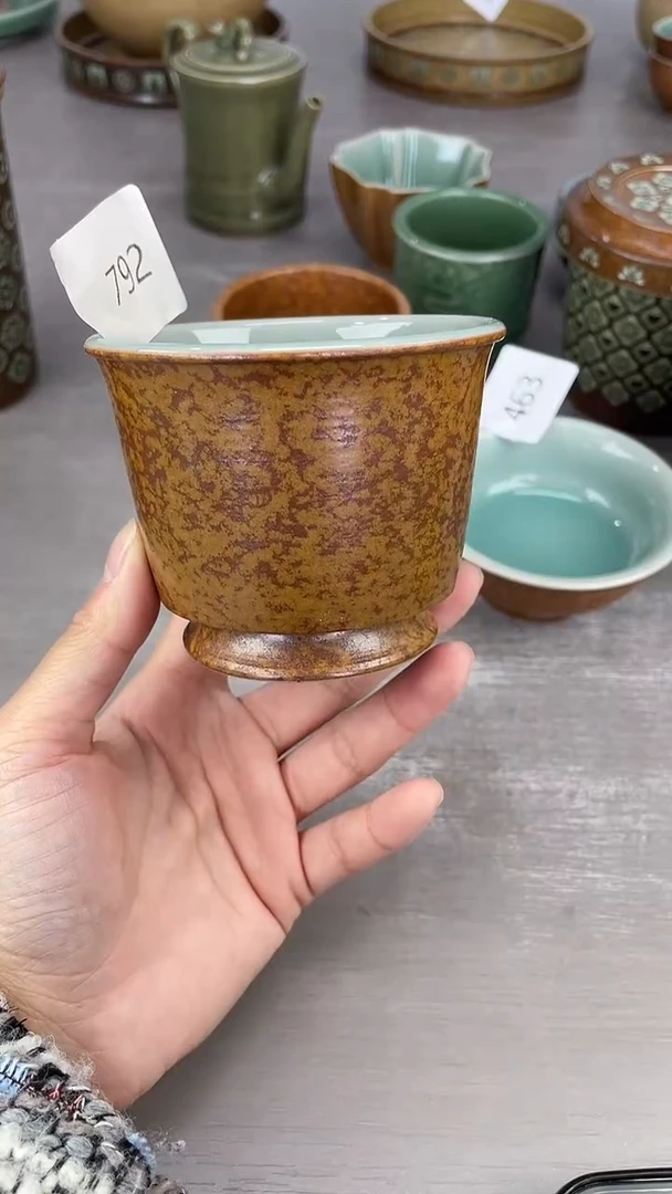 青瓷仓储福利清仓792