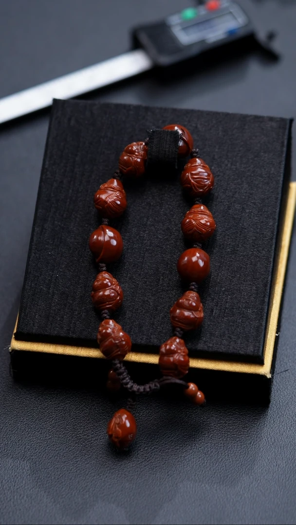手串橄榄核八宝财神13