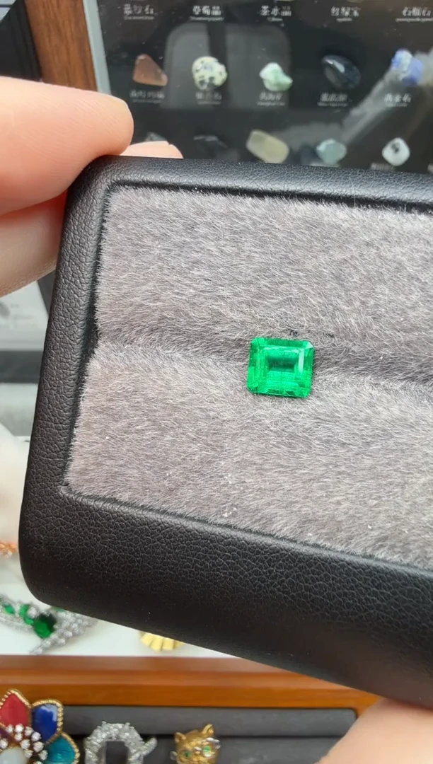 裸石祖母绿哥伦比亚木佐1.2ct-A365-1p