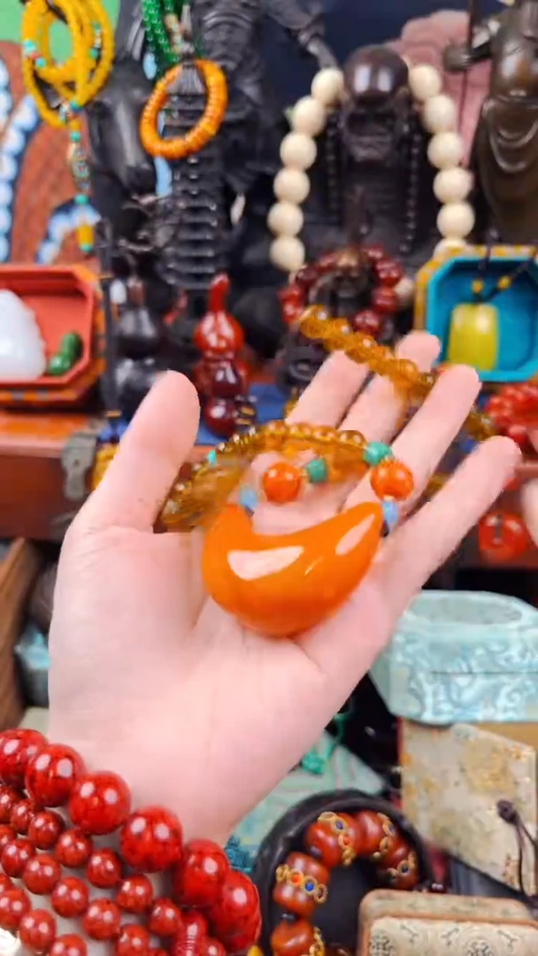 【闪购商品】蜜蜡裸石未镶嵌飞飞直播推荐精品