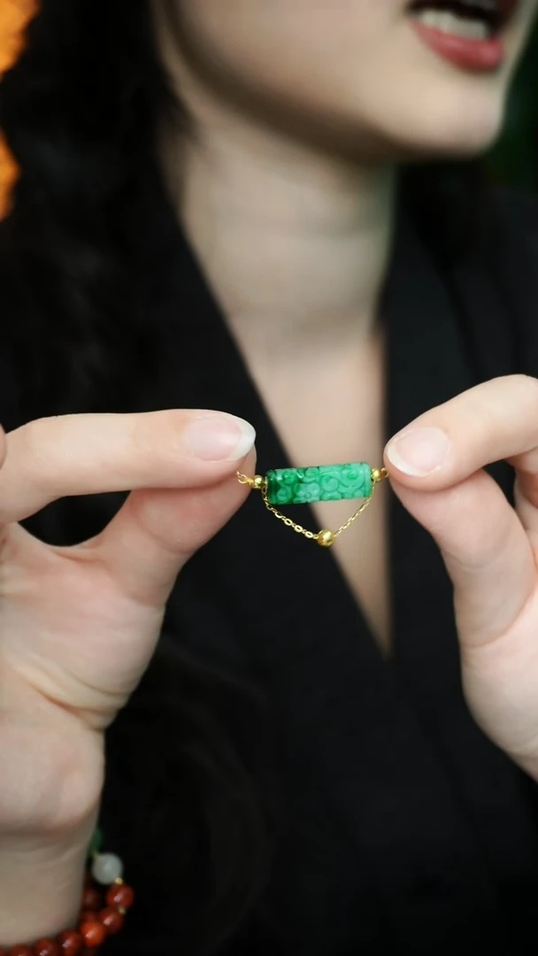 翡翠18K金镶嵌吊坠(不含链)吊坠