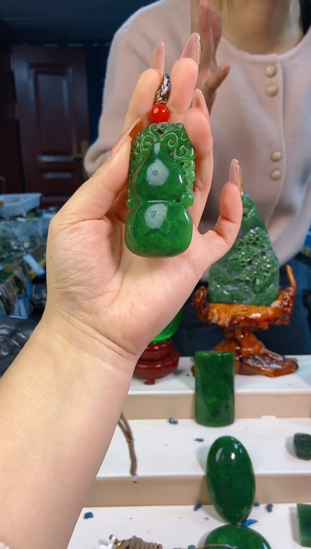 【闪购商品】和田玉挂件未镶嵌1