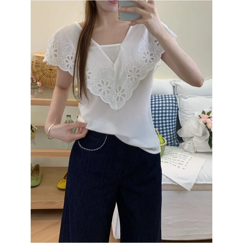 法式气质V领镂空小飞袖衬衫~夏季显瘦韩系时尚小众上衣