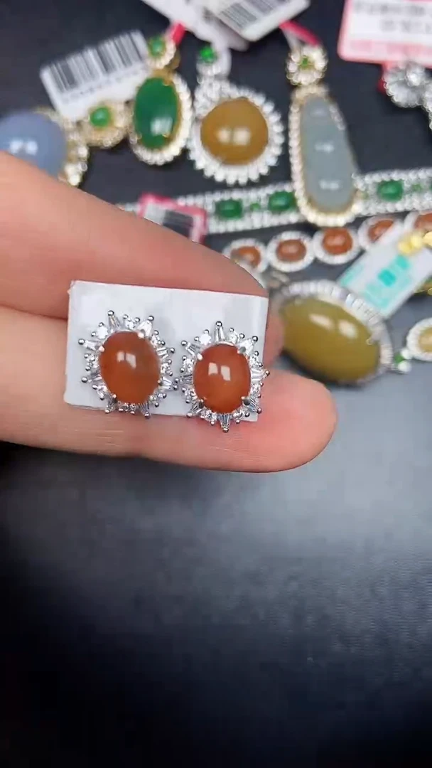 银S925镶嵌戒指翡翠2400