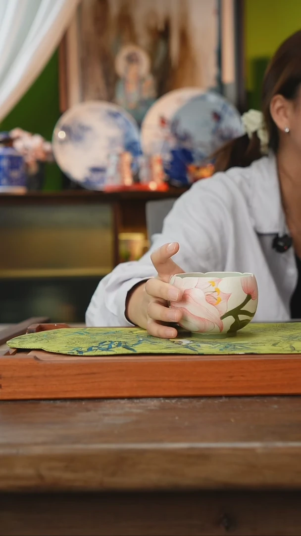 摆件景德镇釉下手绘陶瓷茶具，咖啡杯