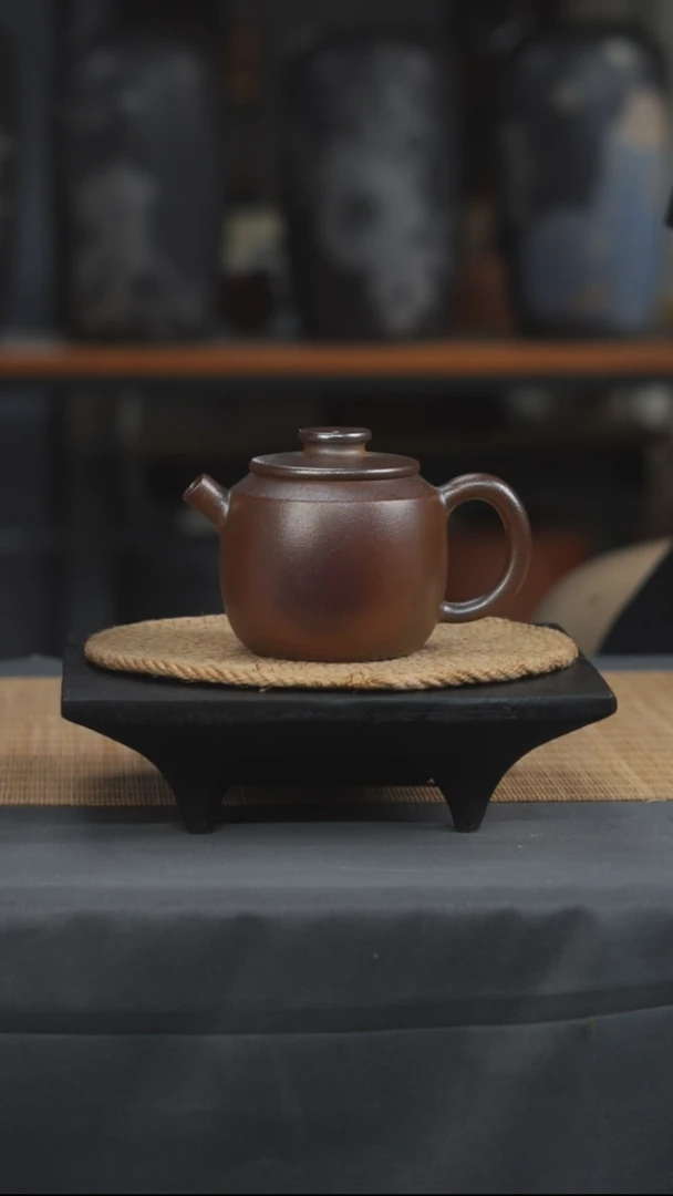 云水山涧建水紫陶微瑕柴烧壶 云玉 002