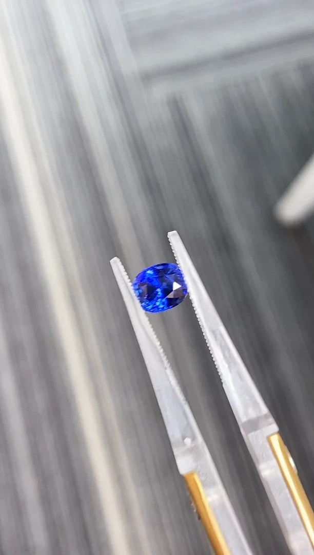 裸石蓝宝石未镶嵌1.1ct/皇家蓝/GUILD/七天鉴赏
