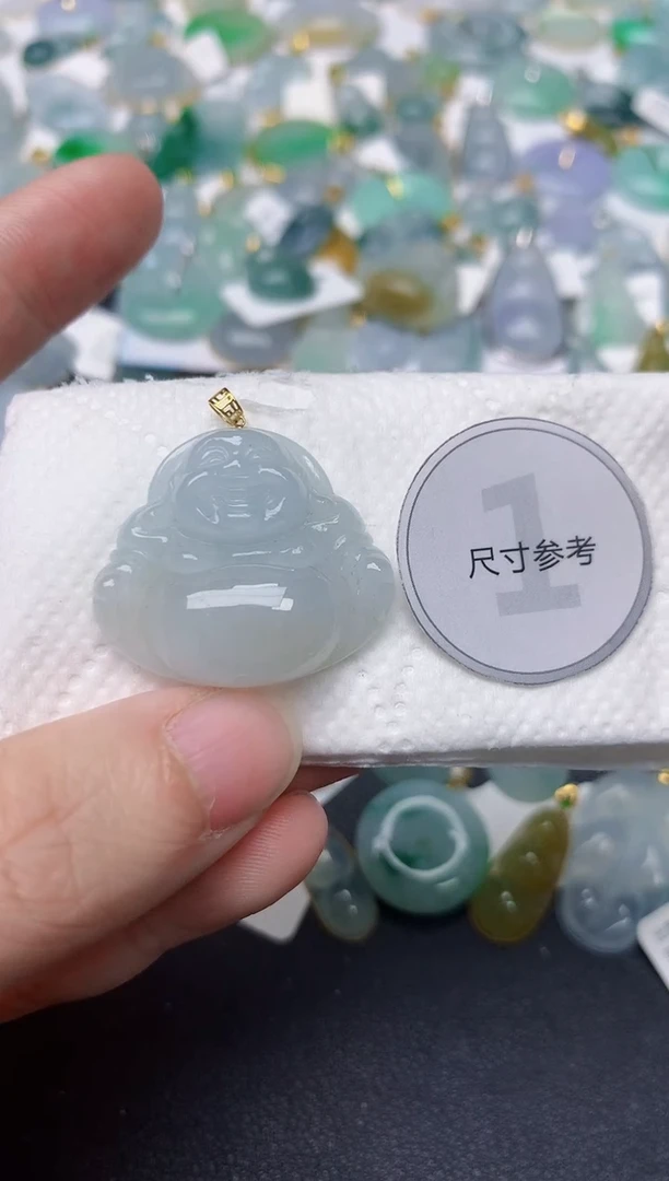 颈饰18K金镶嵌翡翠天然缅甸A货翡翠