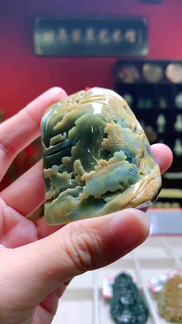 翡翠未镶嵌颈饰翡翠A货