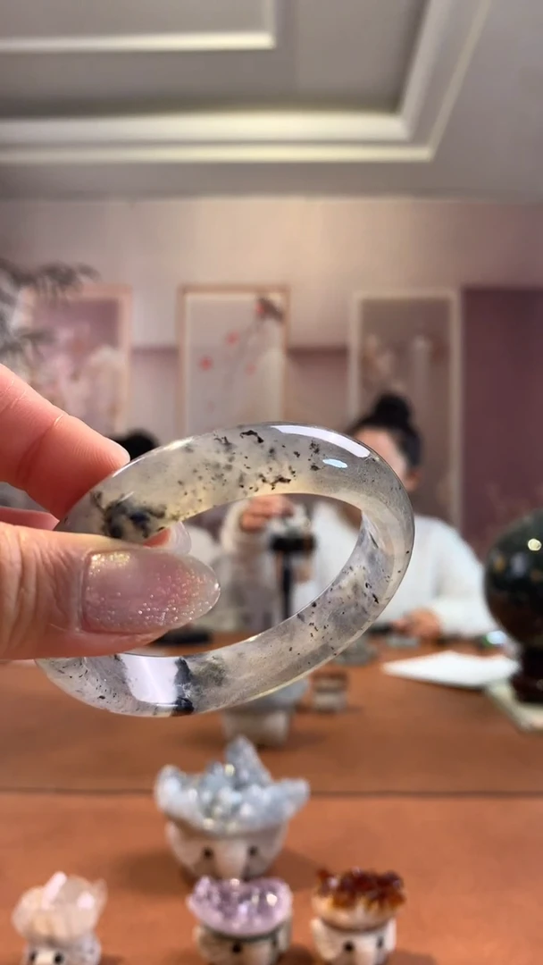 【闪购商品】长石手镯未镶嵌灰月光手镯55