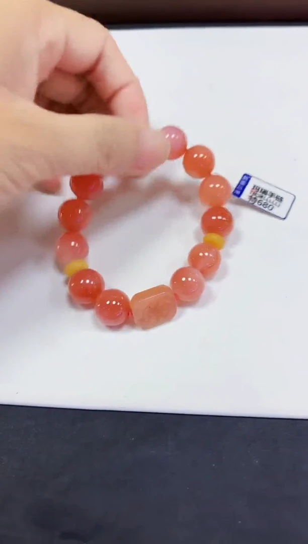 未镶嵌颈饰玛瑙/玉髓手链13.5