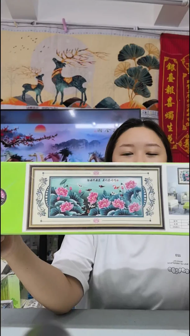 36号136cm尺寸荷花钻石画特价