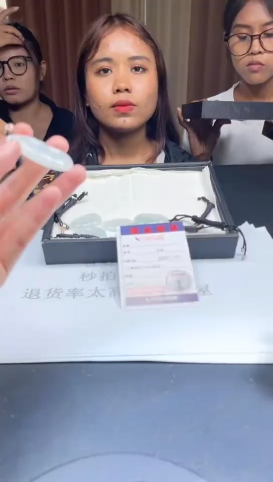 未镶嵌定制翡翠未抛光毛货多样性发其一拍一发一1111