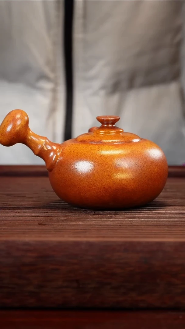 茶壶紫砂火云烧唐宇侧把壶220cc左右