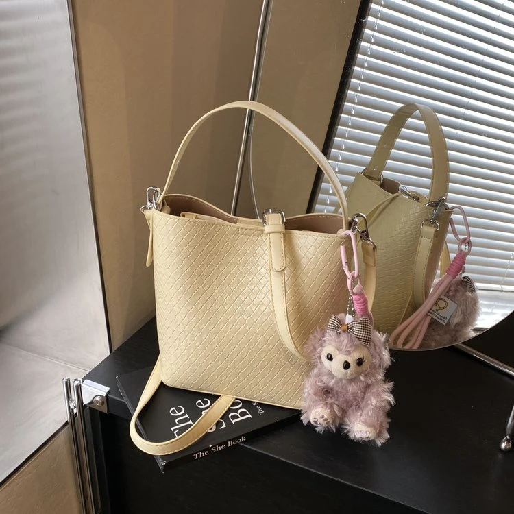 A061-A080琪琪女包2号店单肩斜挎包包