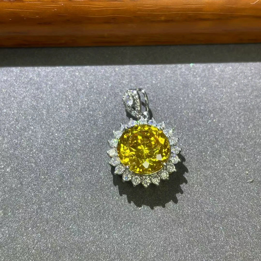 s7259白托黄镶吊坠多样性发货