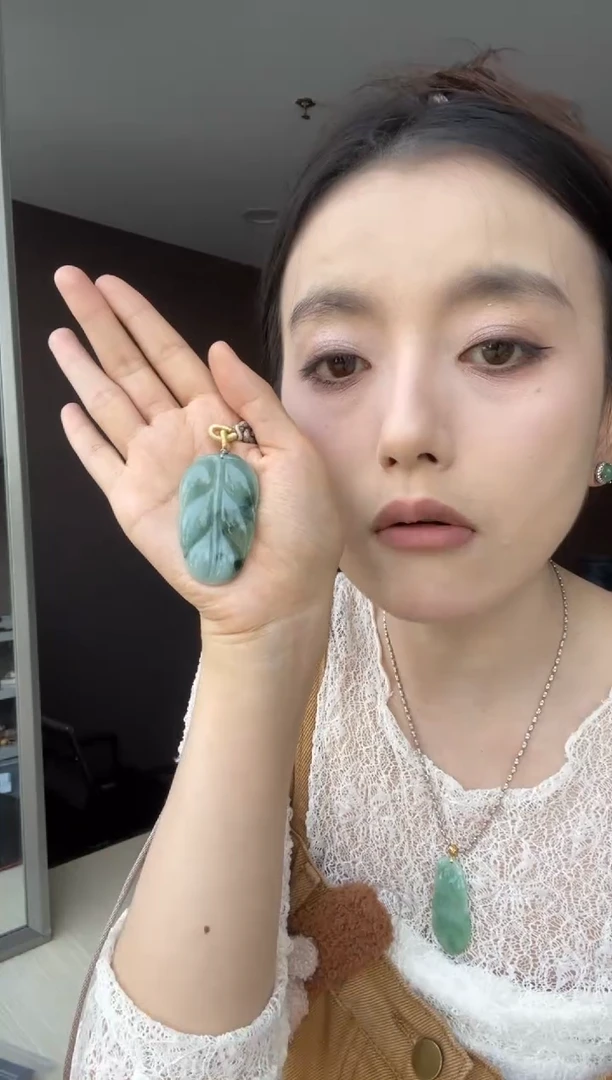 吊坠(不含链)未镶嵌翡翠天然缅甸A货翡翠