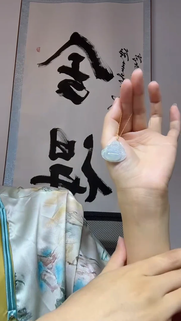 吊坠(不含链)18K金镶嵌翡翠佛公