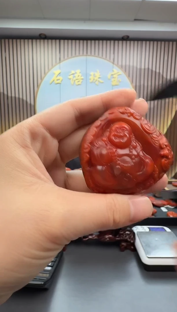 未镶嵌雕刻南红玛瑙151ZB1116产品一个