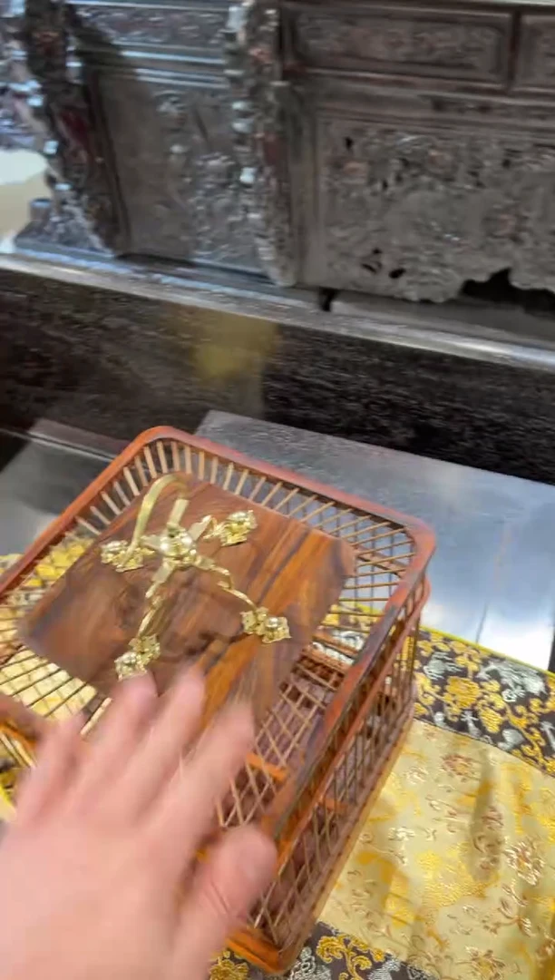 【闪购商品】木木雕鸟笼、、、、、、、、