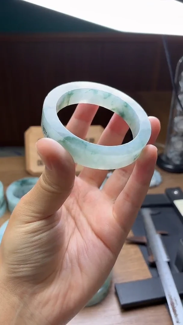 未镶嵌手镯定制翡翠用****9定制