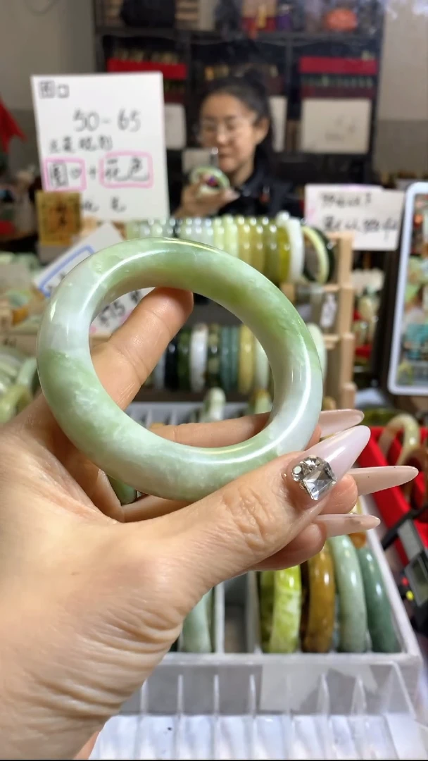 未镶嵌岫玉手镯12 57+