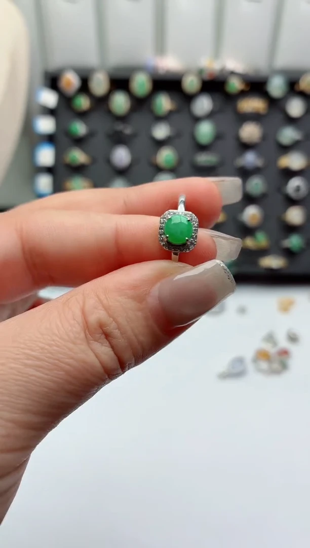 银S925镶嵌戒指翡翠.