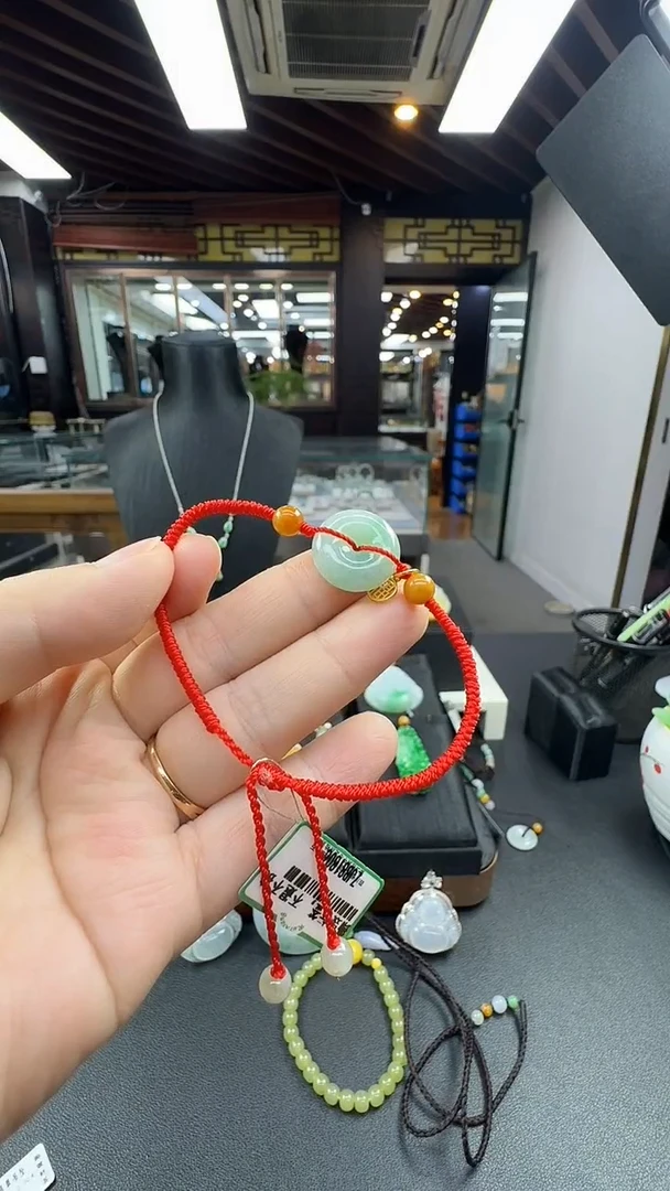 未镶嵌手绳翡翠手绳