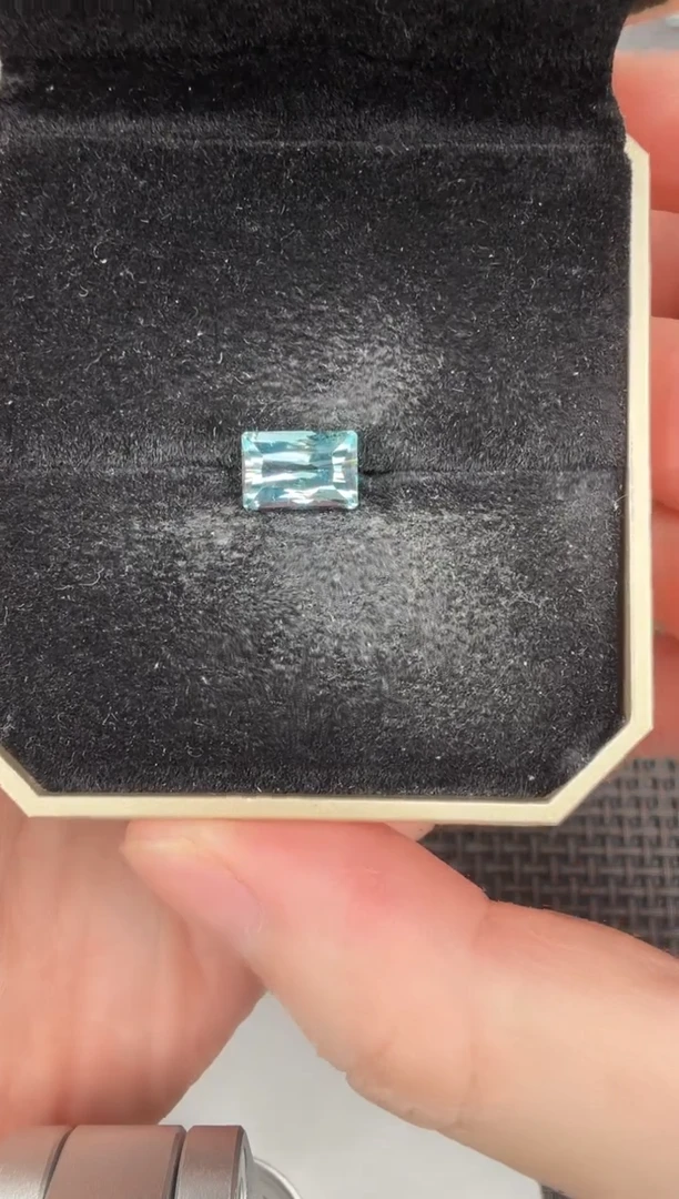 【闪购商品】碧玺祖未镶嵌2-B012142