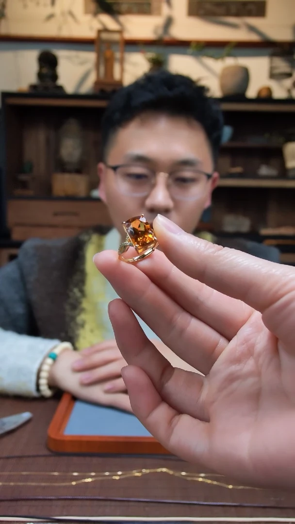 【闪购商品】水晶戒指银S925镶嵌黄水晶戒指*5CBGF