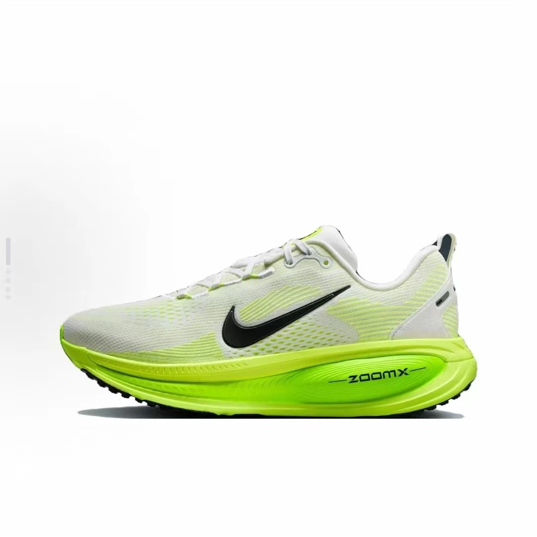 【流光风】耐克 NIKE  2025夏 VOMERO 18 跑步系列 女 HM6804102
