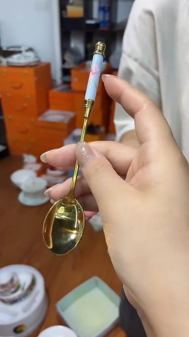 杯鸿辉家品牌瓷器，京东包邮！