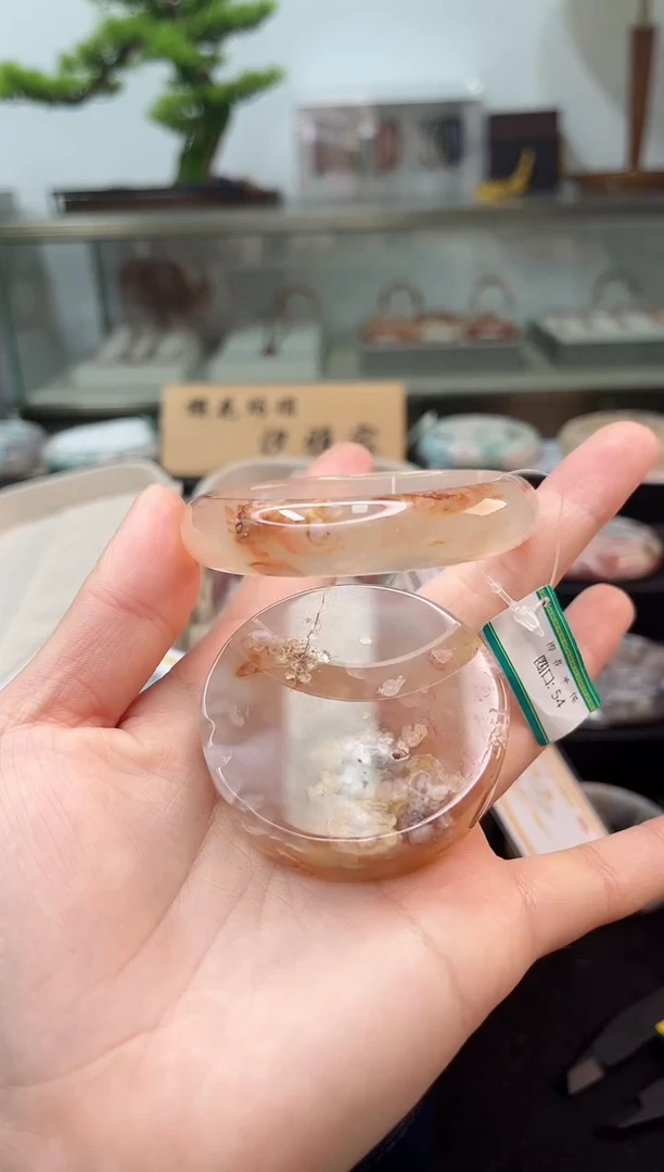 未镶嵌手镯石英质玉54圈口（赠品镯心）611905