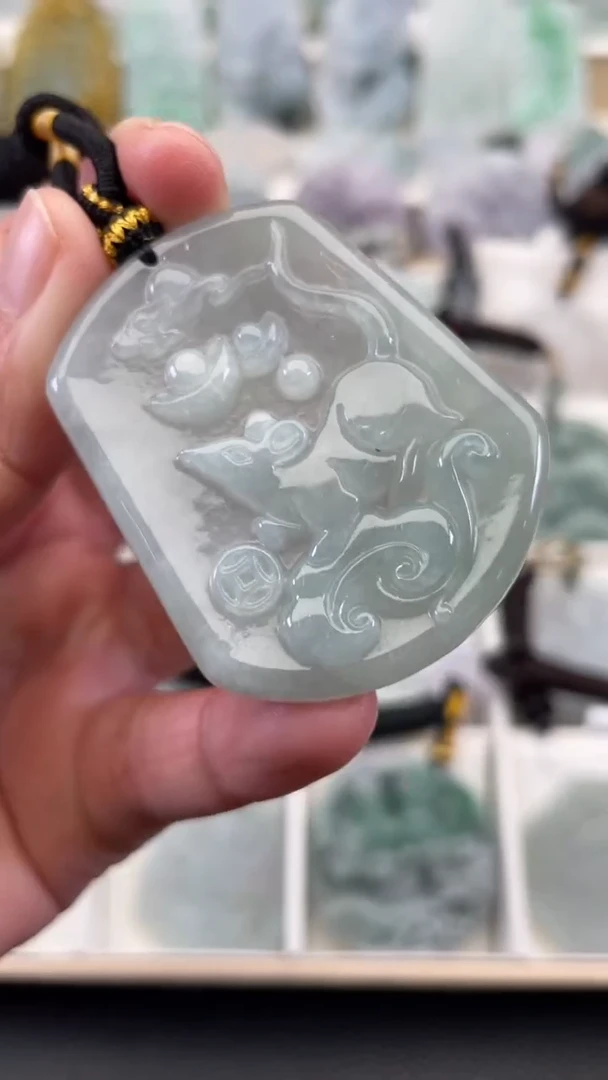 颈饰未镶嵌翡翠天然缅甸翡翠A货352