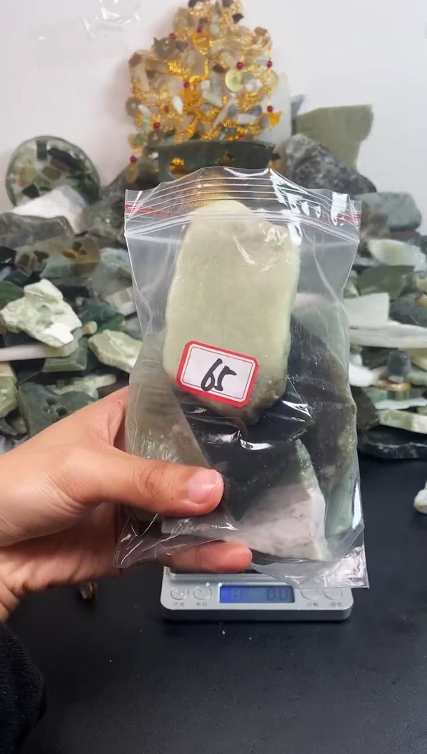 未镶嵌和田玉摆件65