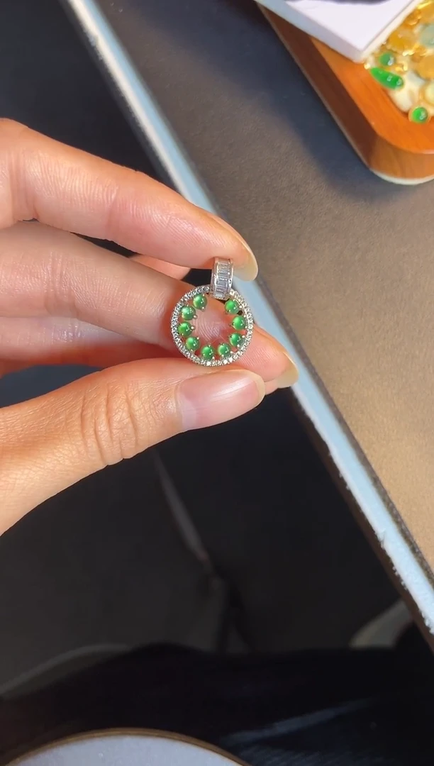 吊坠(不含链)银S925镶嵌翡翠1