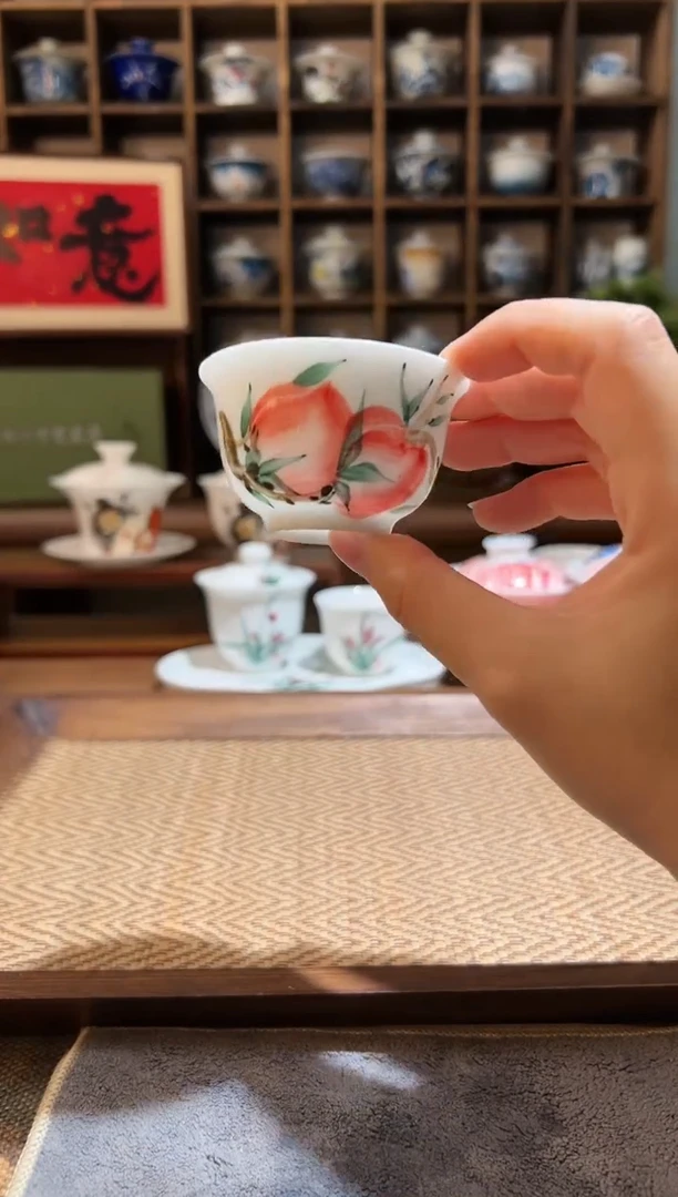 【闪购商品】手绘桃子主人杯